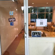 แซ่บระเบียง รพ.พระมงกุฏ