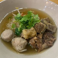 ก๋วยเตี๋ยวเนื้อตุ๋นเจริญพาณิช สาขา 3