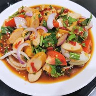 ชลหญิงส้มตำแซ่บไก่ทอด บางซื่อ