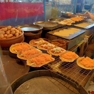 หน้าร้าน ขนมเบื้องโบราณ