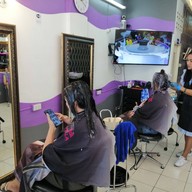 ร้านเสริมสวยออกัส ราม2