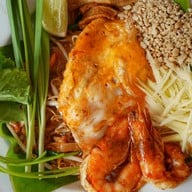 ผัดไทยคุณยาย  เสนาวิลล่า ซ.7 แฮปปี้แลนด์