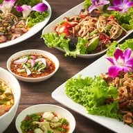 เมนูของร้าน ร้าน Thai Food  Lion Roar ไทยอีสาน สาขา2