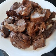 เมนูของร้าน เป็ดพะโล้ ข้างโรงรับจำนำนนทบุรี (เจ้าเก่า) ไม่มีสาขาอื่น