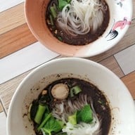 ต้อมเตี๋ยวเรือยกซด สาขาหน้า ม.พายัพ หน้า ม.พายัพ