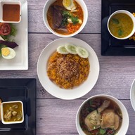 กินเผ็ดอาหารปักษ์ใต้ By ข้าวหมกไก่เทเวศน์ สาขา 5