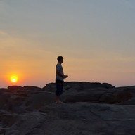 หาดสลึง อุบล