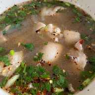 เมนูของร้าน เจ๊วรรณลาบเป็ด