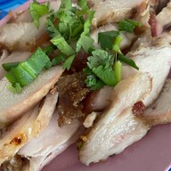 เมนูของร้าน เจ๊วรรณลาบเป็ด