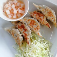 เมนูของร้าน เกี๊ยวซ่านายเลิศ