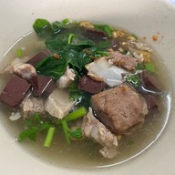 เมนูของร้าน เกาเหลาตำลึง หลังแบงค์ชาติ