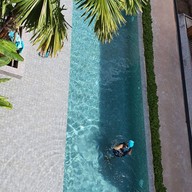 โรงแรมริเวอร์ตัน อัมพวา