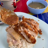 เมนูของร้าน ข้าวมันไก่ ประตู5