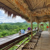 บรรยากาศ ร้านอาหารบ้านหอมเทียน