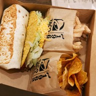 Taco Bell เซ็นทรัลปิ่นเกล้า