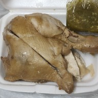 คุณ ชัชชภาไก่ต้มน้ำปลาและปลาทอดกระเทียม สาขา2 ตลาดพิบูลย์6