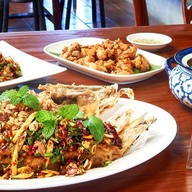 เมนูของร้าน บ้านท่าตำหนัก