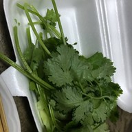 เมนูของร้าน ลูกชิ้นทอดร้านน้าอ้วน