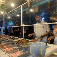 หมูทองหมูกะทะชั่งกิโล ตลาดนกฮูก1 เลี่ยงเมืองนนท์