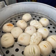เมนูของร้าน เฮียซูม ซาลาเปาโบราณ พิษณุโลก