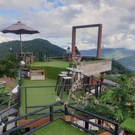 บ้านหว่าญ่า