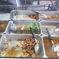 ครัวทะเลใต้ ป้าตาท่าศาลา