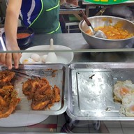 ครัวทะเลใต้ ป้าตาท่าศาลา