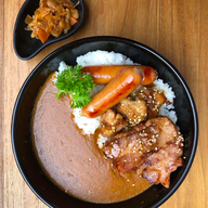 Mu’s Donburi (มิว ดงบูริ) ข้าวแกงกะหรี่ ข้าวหน้าเนื้อ Tonkatsu