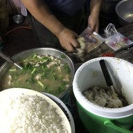 บรรยากาศ เหมียว ตามสั่ง