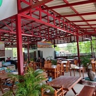 บรรยากาศ ครัวแสงเพชร