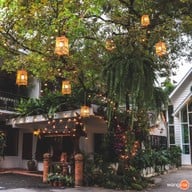 บรรยากาศ บ้านขนิษฐา สุขุมวิท 23