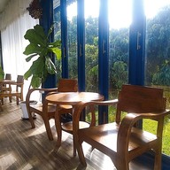 บรรยากาศ คาเฟ่เดอสารภี -