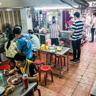 ร้านเพื่อน สุรวงศ์ Line :@puenfood