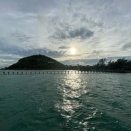 น้าพล คานเรือเล็กโฮมสเตย์