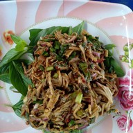 ลาบร้อยเอ็ด/ไก่ย่างวิเชียรบุรี หลังเครือสหพัฒน์