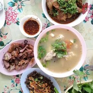 สมหมายลาบไก่
