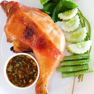 ครัวคุณบิวอาหารปักษ์ใต้ คลองสามลำลูกกา