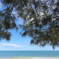 Coco Pino Ban Krut Beach Resort