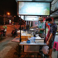 หน้าร้าน รถเข็น ผัดไทย-หอยทอด ประชาอุทิศ 90