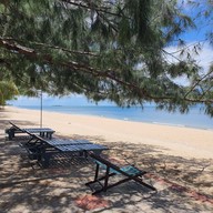 Coco Pino Ban Krut Beach Resort