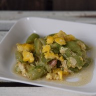 ครัวคุณบิวอาหารปักษ์ใต้ คลองสามลำลูกกา