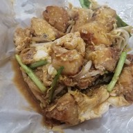ผัดไทยห่อไข่ช้างเผือก