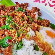 กะเพรา ตามสั่ง by DKitchen นานาเพลส นานาเพลส