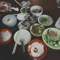 เมนูของร้าน ข้าวต้มคิมยัง (ข้าวต้มกับร้อยถ้วย)