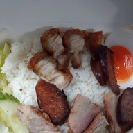 เมนูของร้าน บะหมี่นายชล บ้านกล้วย-ไทรน้อย