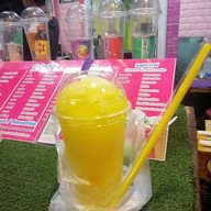 ระเบียงน้ำ-ชานมไข่มุก