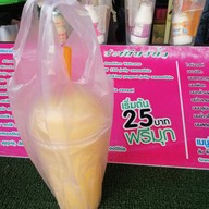 ระเบียงน้ำ-ชานมไข่มุก