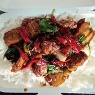 อาหารตามสั่ง เจ้ชม