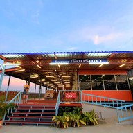 เรือนริมนา