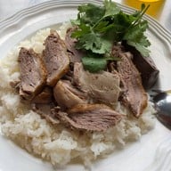 เมนูของร้าน ห่านพะโล้ สาธุฯ 50